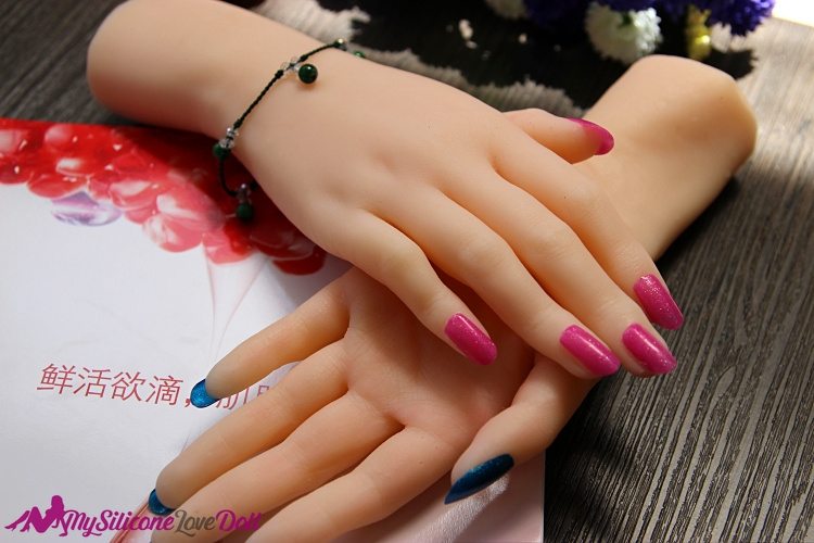 Sex Doll Hands In Realistic Silicone TPE - My Silicone Love Doll
